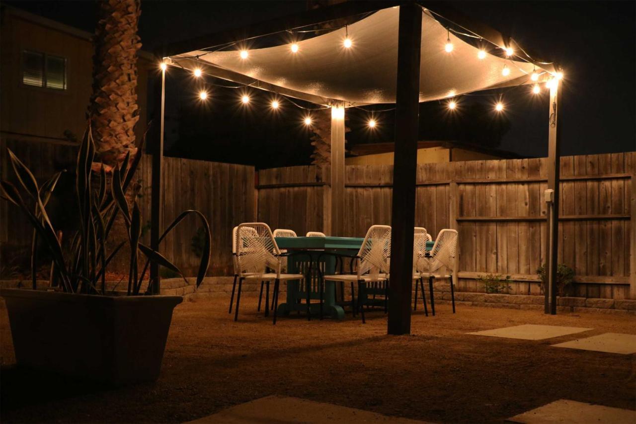 Remodeled Ventura Beach Home With Yard And Fire Pit! المظهر الخارجي الصورة
